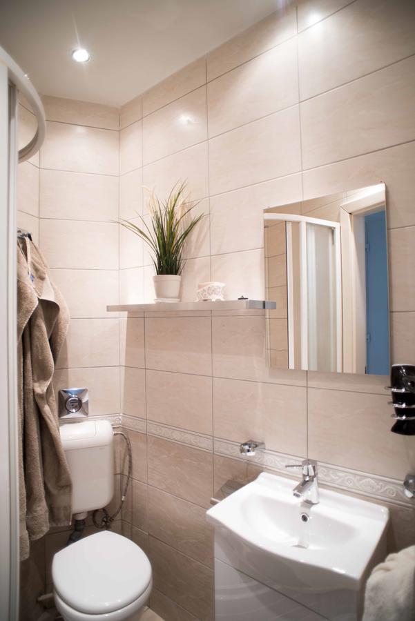 Castle Trees Apartment Budapest Luaran gambar